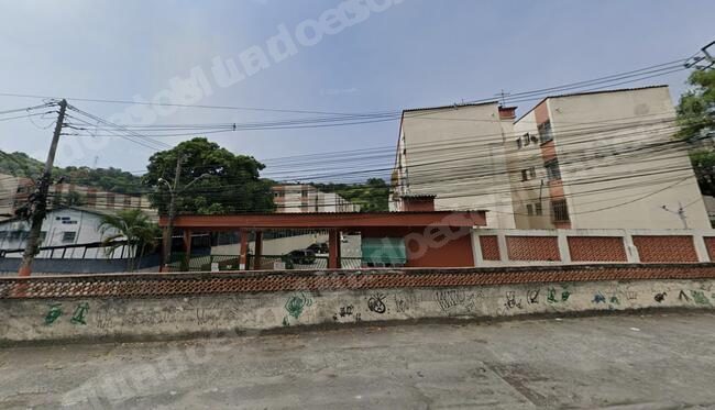 Apartamento de 45 m2 em leilao em Brasil