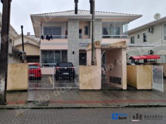 Apartamento em leilão em Palhoça/SC