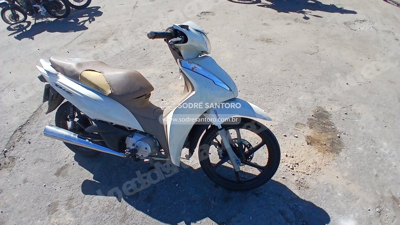 Honda em leilao em Brasil