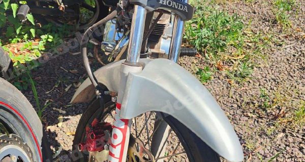Honda em leilao em Helena/PR