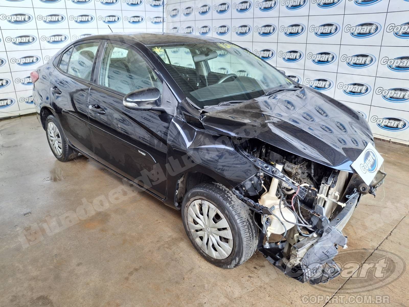 Lote em leilao em Candeias/BA