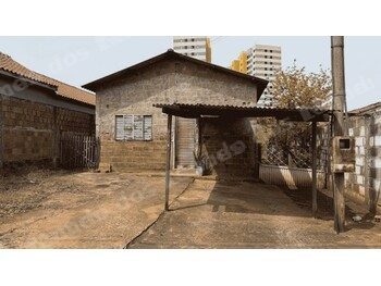 Casa em leilão em Votuporanga/SP