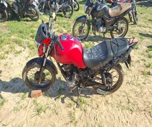 Motocicleta em leilão em Brasil - Lote 18