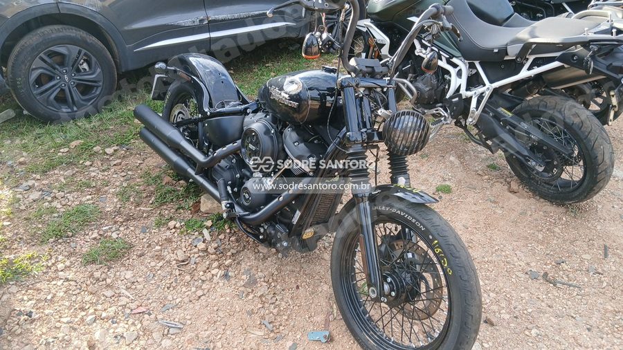 Harley Davidson Fx Bb 2019 em leilão em São José dos Pinhais/PR