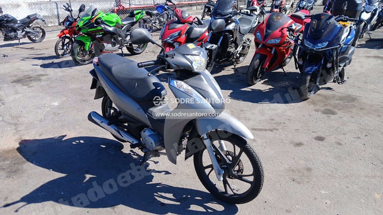 Honda Biz 125 2024 em leilao em Brasil