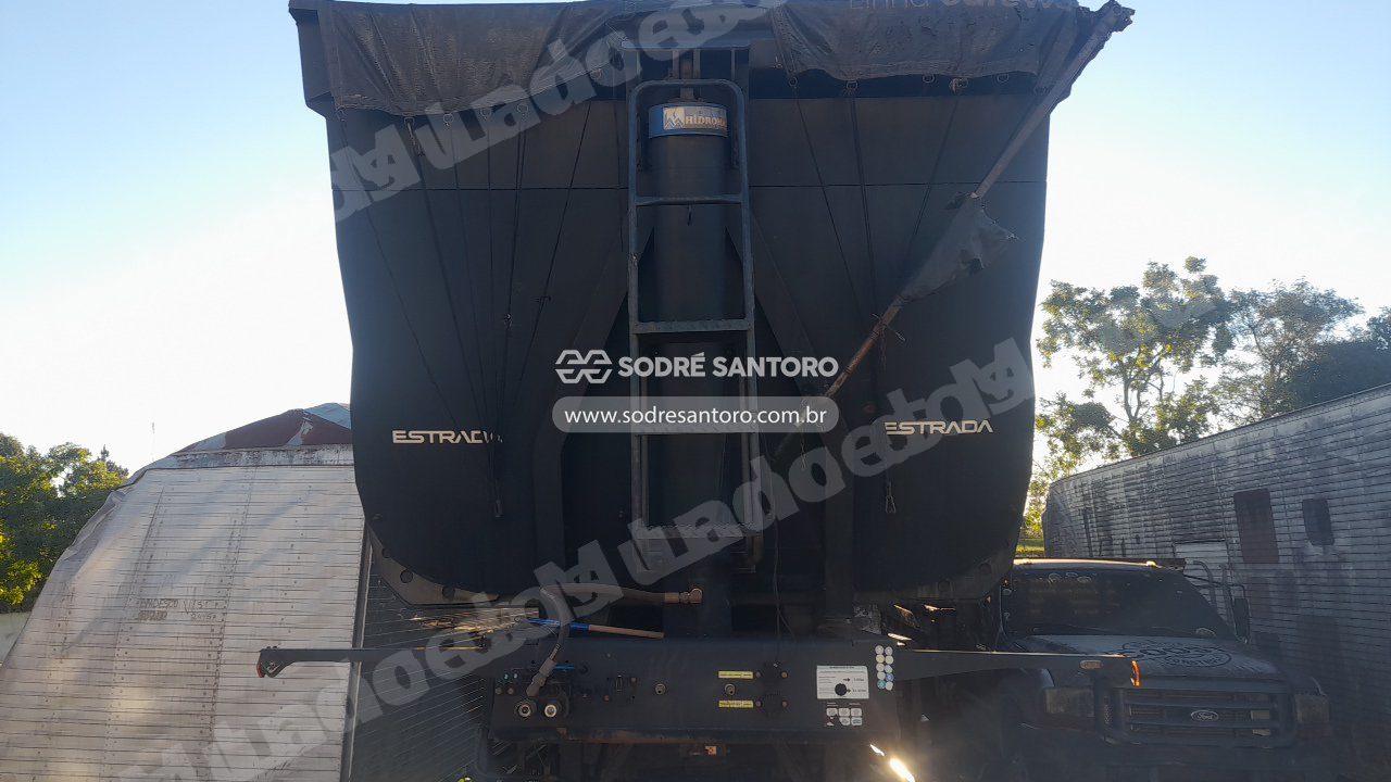 Mercedes em leilao em São José dos Pinhais/PR