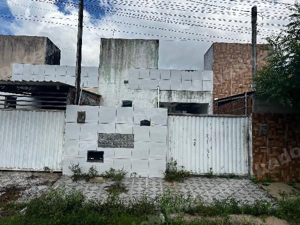 Casa em leilao em A/PB