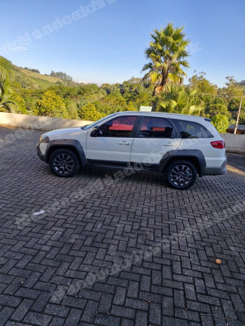 Fiat Palio 2018 em leilao em Saudades/SC