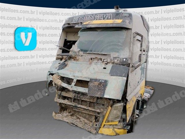 Volvo em leilao em Brasil