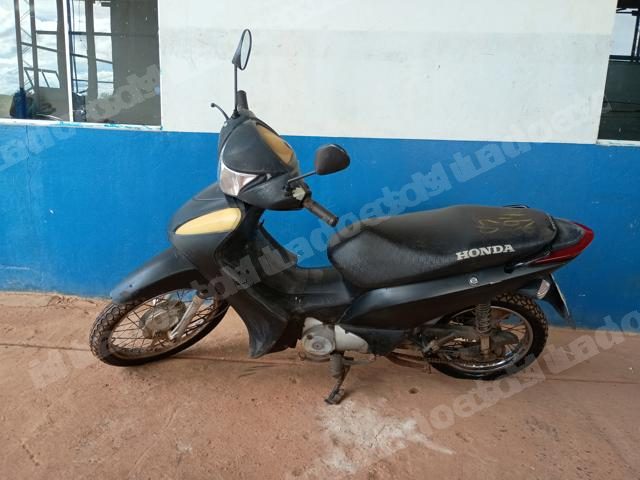 Honda em leilao em Brasil
