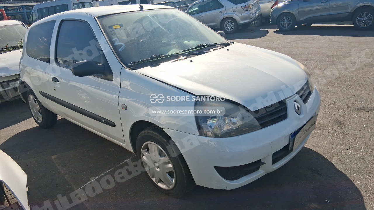 Renault em leilao em Brasil