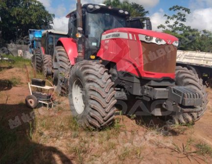 Máquina agrícola 2022 em leilão em Bragança/PA