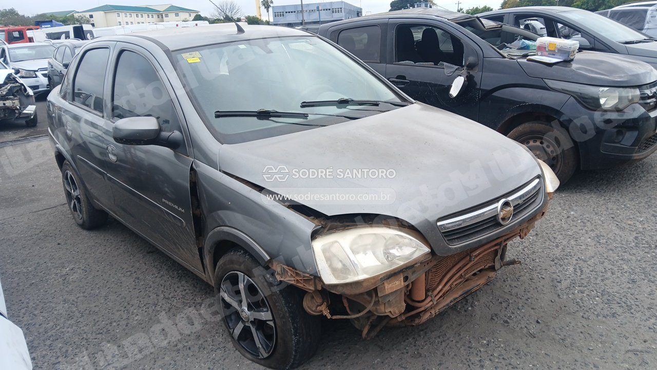 Chevrolet Corsa Sedan Premium 2011 em leilão em Brasil