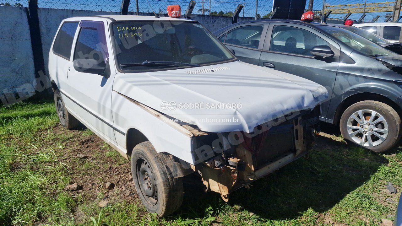 Fiat Uno Mille Economy 2010 em leilao em São José dos Pinhais/PR