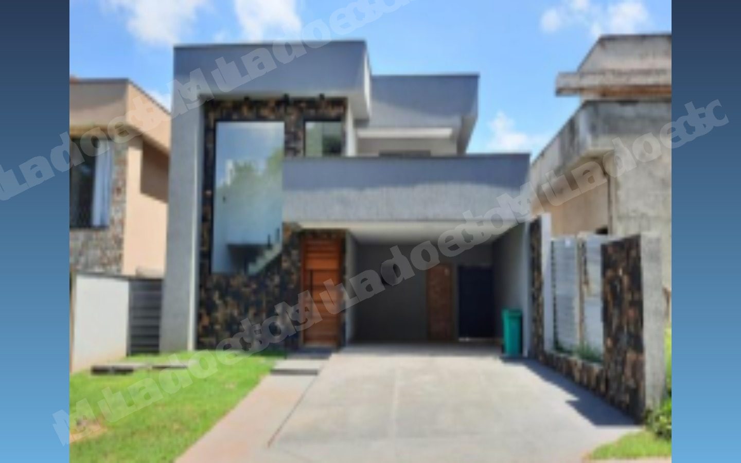 Casa de 393 m2 em leilao em Senador Canedo/GO