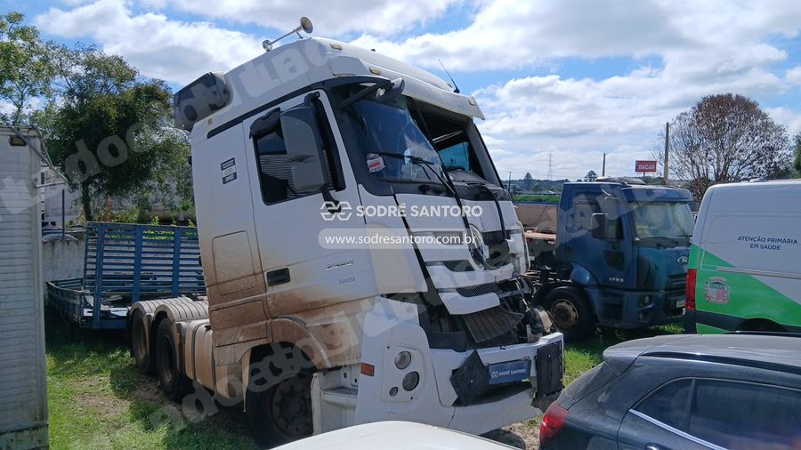 Mercedes-Benz Actros 2546Ls 2019 em leilão em São José dos Pinhais/PR