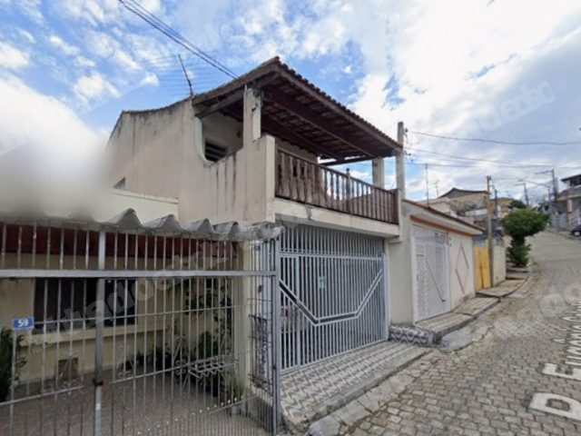 Casa de 120 m2 em leilão em Guarulhos/SP