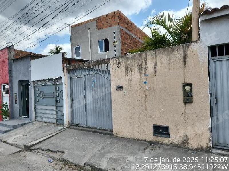Casa em leilao em Feira de Santana/BA