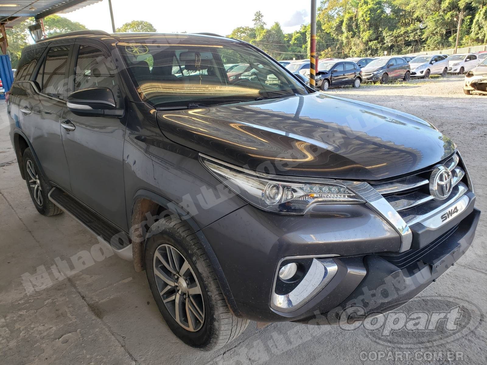 Lote em leilao em Embú das Artes/SP