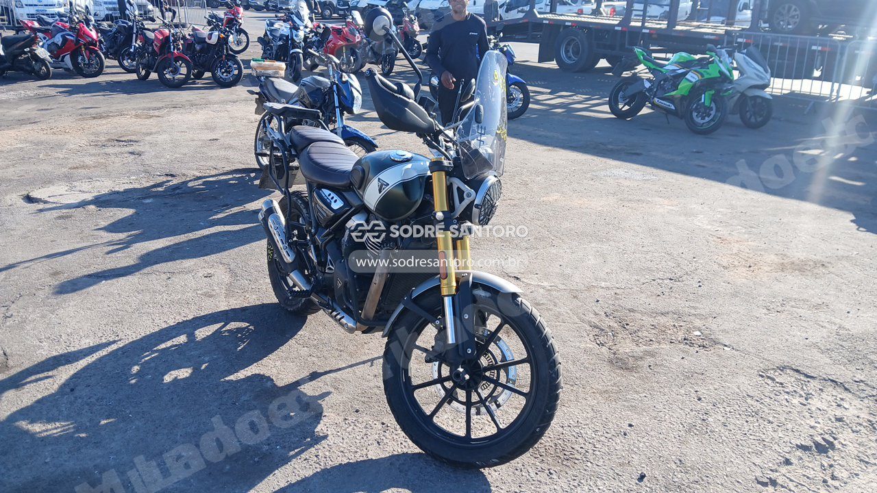 Triumph Scrambler 400X 2025 em leilao em Brasil