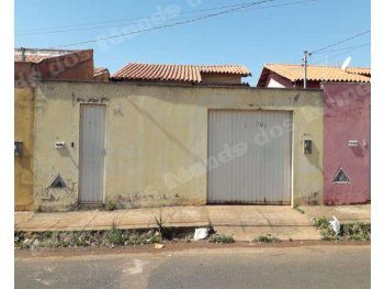 Imovel de 56 m2 em leilao em Monte Carmelo/MG