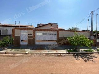 Casa de 345 m2 em leilão em Cuiabá/MT