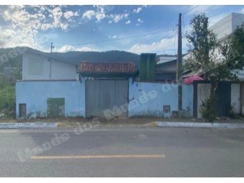 Imovel de 76 m2 em leilao em Itapema/SC