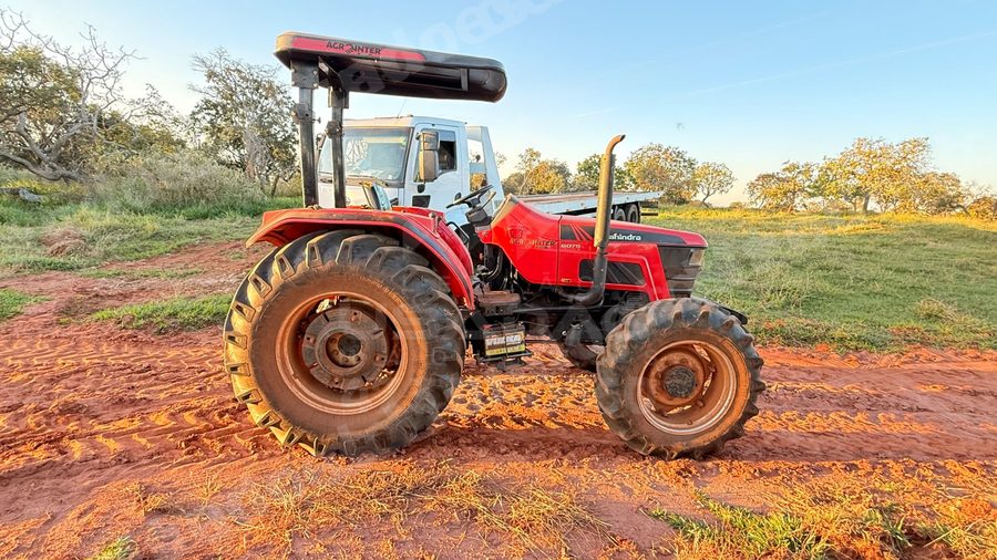 Máquina agrícola 2021 em leilão em Estrela do Indaiá/MG