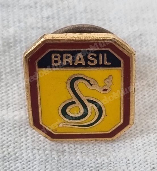 Lote em leilao em Brasil
