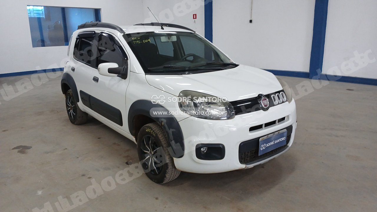 Fiat em leilao em São José dos Pinhais/PR