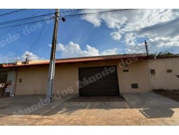 Casa em leilao em Trindade/GO
