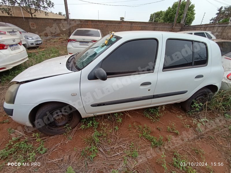 Renault em leilao em Naviraí/MS
