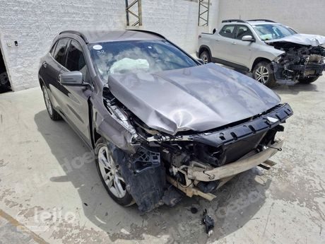Mercedes Glaz00Ff em leilão em Eusébio/CE
