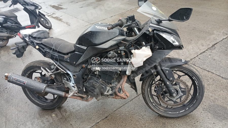 Kawasaki Ninja 300 Abs 2018 em leilão em Guarulhos/SP