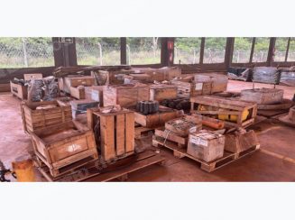 Lote em leilao em Brasil
