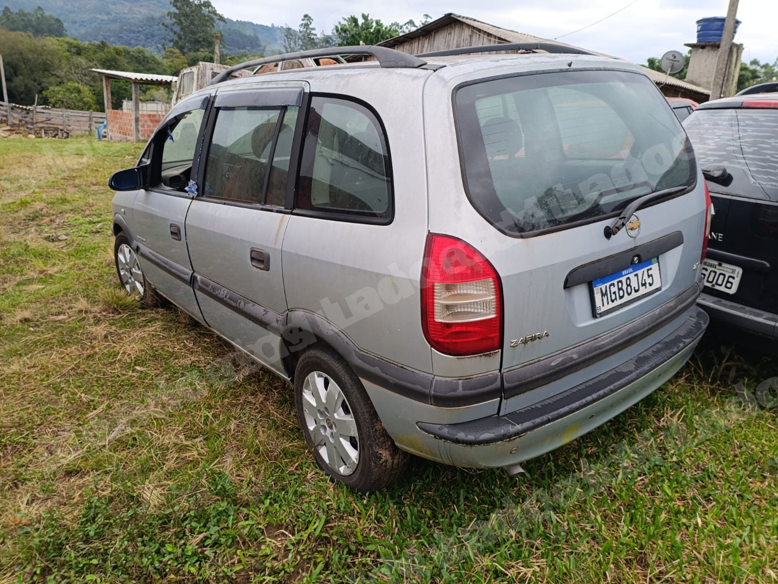 Gm 2009 em leilao em Brasil - Lote 3