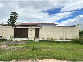 Imóvel de 174 m2 em leilão em Penedo/AL