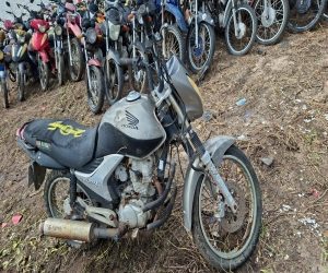 Honda em leilao em Brasil