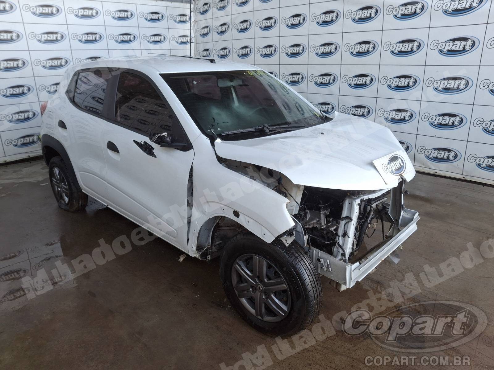 Lote em leilao em Candeias/BA