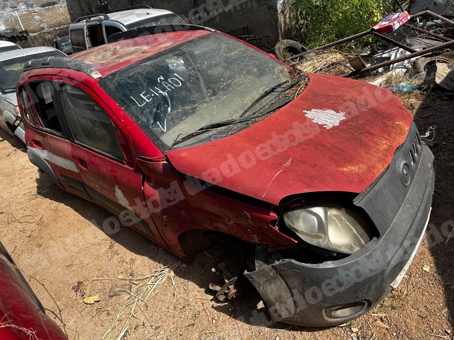 Fiat Uno 2011 em leilão em Brasil - Lote 3