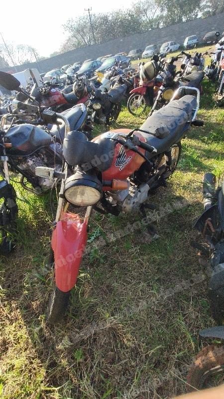 Honda 2004 em leilão em Telêmaco Borba/PR - Lote 2