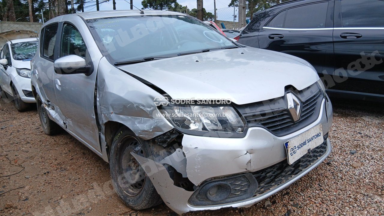 Renault em leilao em São José dos Pinhais/PR