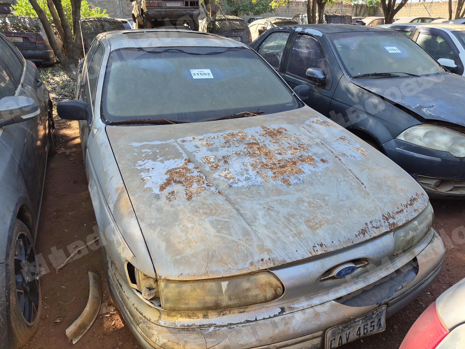 Ford em leilao em Brasil