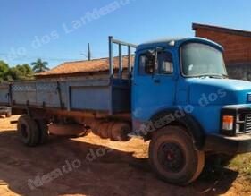 Mercedes - em leilão em Brasil - Lote 3