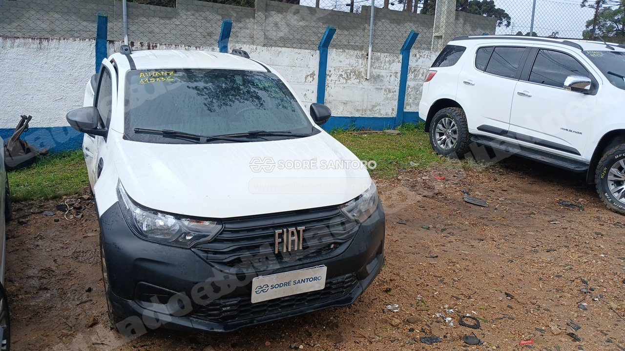 Fiat em leilao em São José dos Pinhais/PR