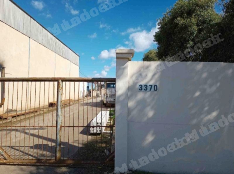 Terreno de 8400 m2 em leilao em Canoas/RS