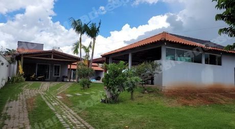 Casa em leilao em Hidrolandia/GO