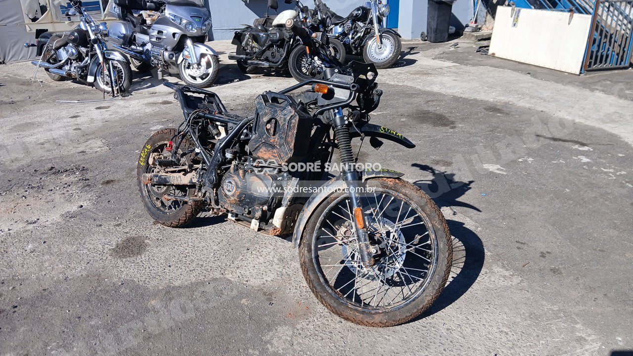 Royal Enfield Himalaya 2023 em leilão em Brasil