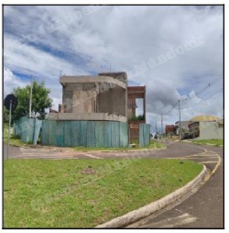 Casa em leilao em Piratininga/SP