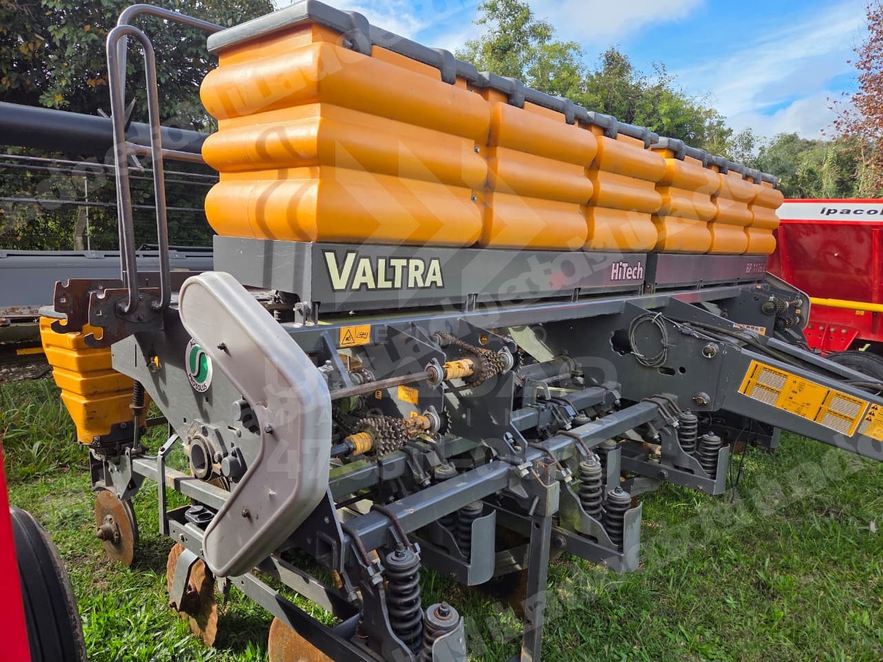 Máquina agrícola 2020 em leilão em Faxinalzinho/RS